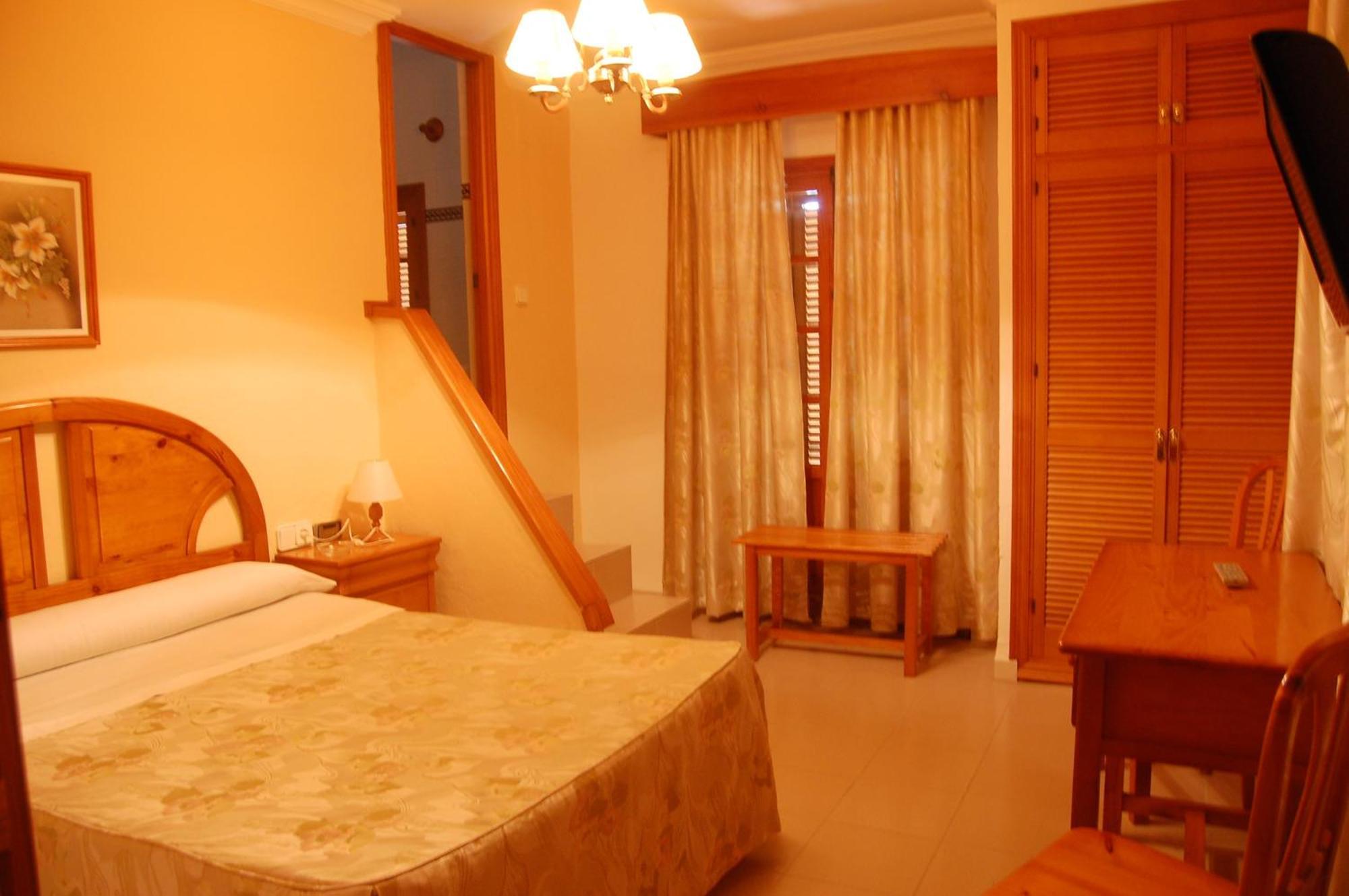 Hotel Antonio Conil 콘일데라프론테라 외부 사진